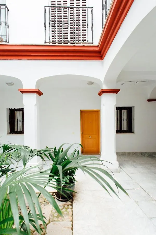 Mintystay - Teodosio Apartment