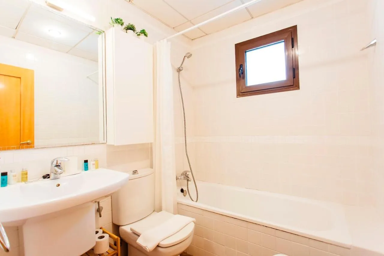 Apartamento MintyStay - Teodosio